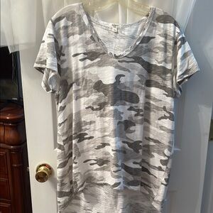 Gray Camo V-Neck T-Shirt
